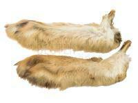 Wapsi Hares Feet 2pcs - Natural White BESTEN KUNSTKODER Angelshop